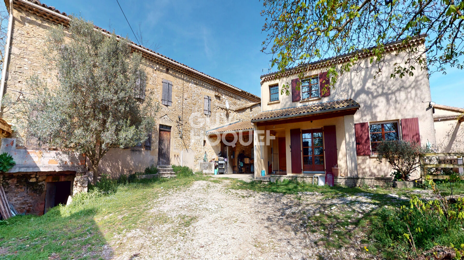 À VENDRE, PROPRIÉTÉ DE CHARME AU CALME !!  495 000 