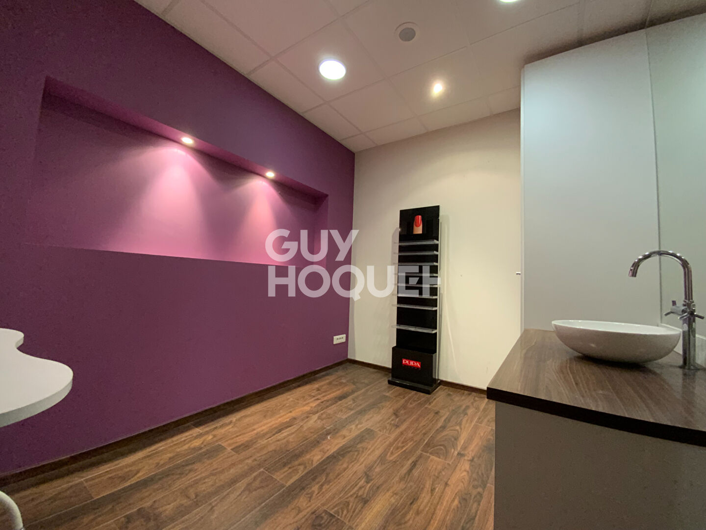 A VENDRE - Local commercial à CREST (26400)