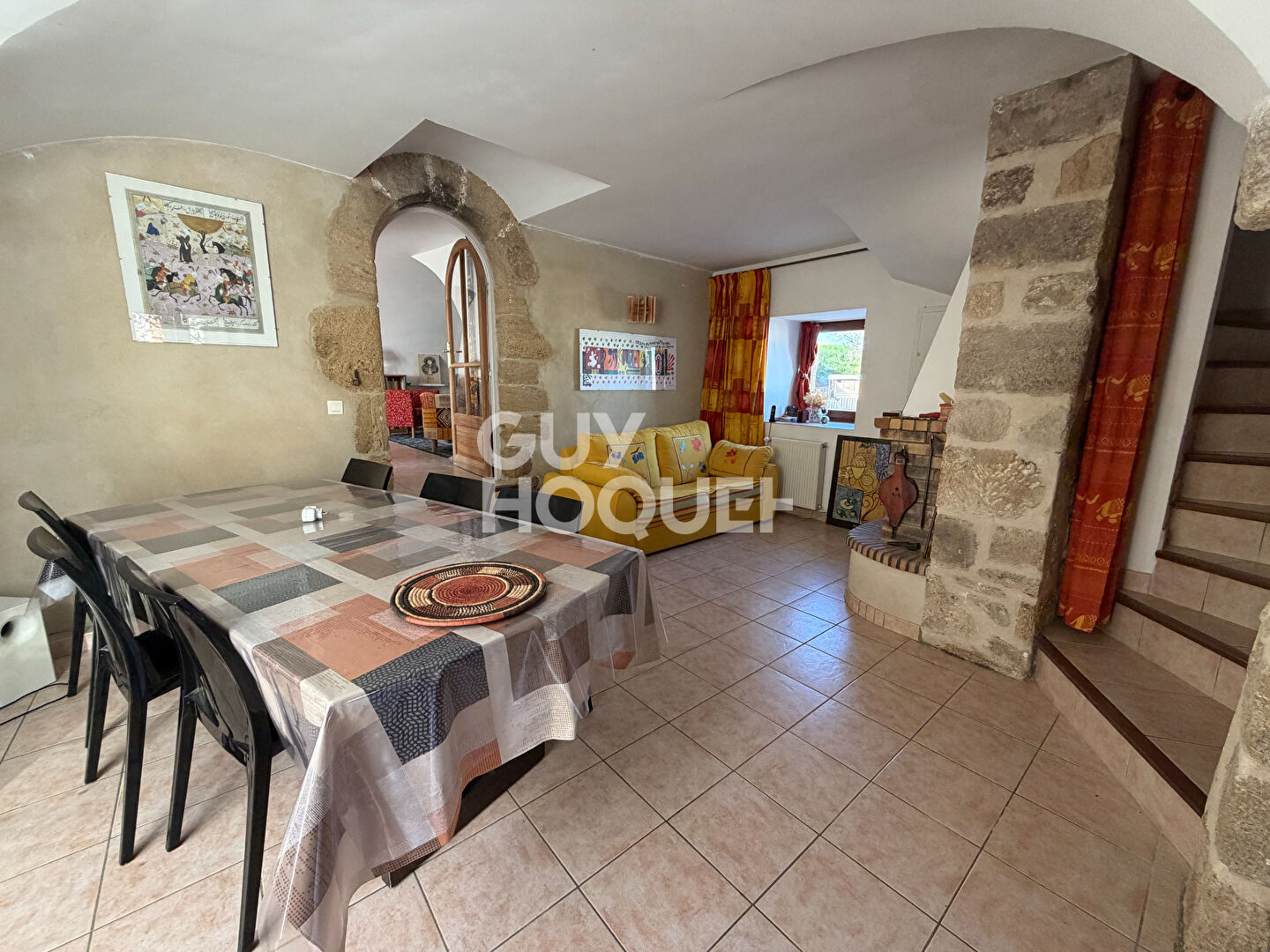 Propriété en pierres à GRANE (26) - 257 m²