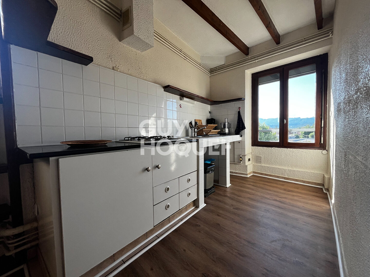 A LOUER - Appartement meublé de 2 pièces à CREST (26400).