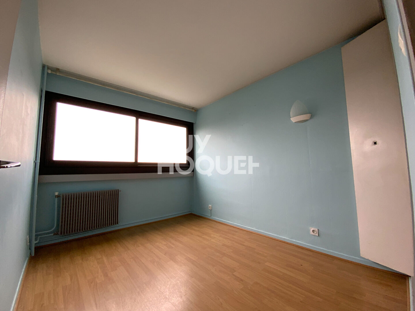 À LOUER - Appartement 3 pièces avec terrasse et balcon à VALENCE