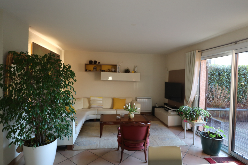 Maison avec charme  à Annecy Le Vieux.