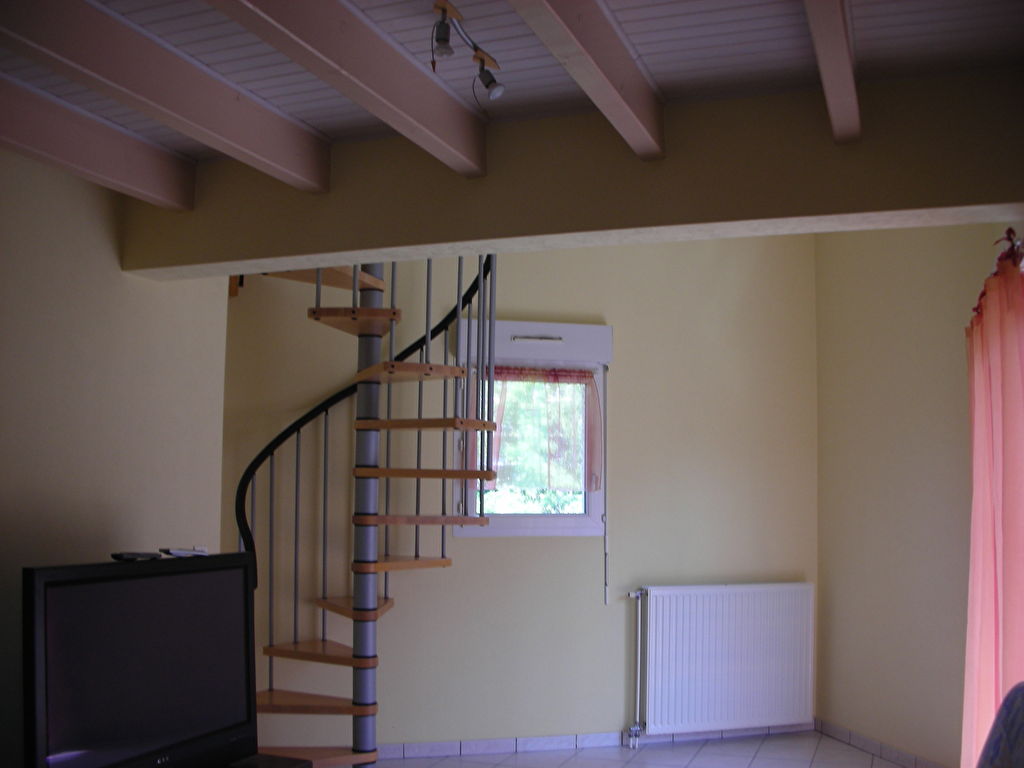 CRUSEILLES proche centre