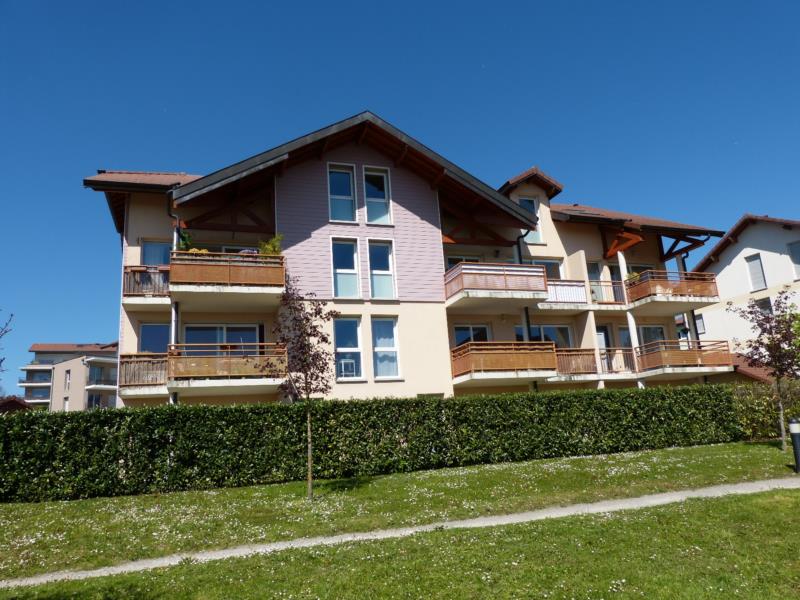 APPARTEMENT REZ DE JARDIN AU COEUR DE GROISY