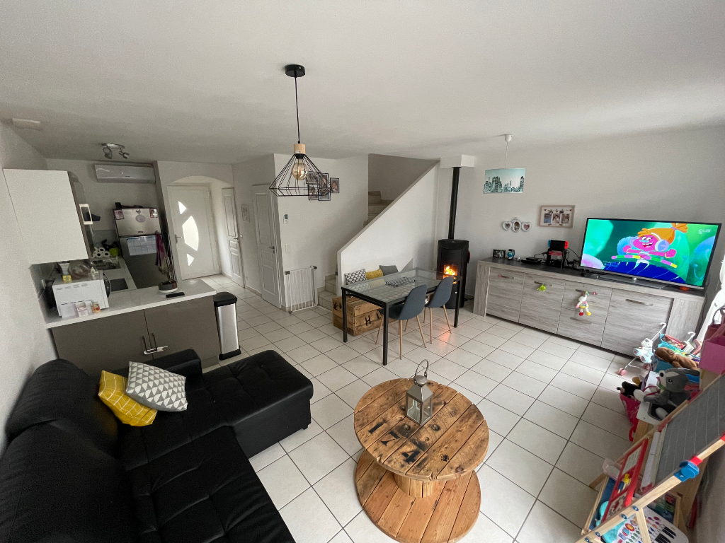 Maison Cuers 4 pièce(s) 73 m2 + Garage