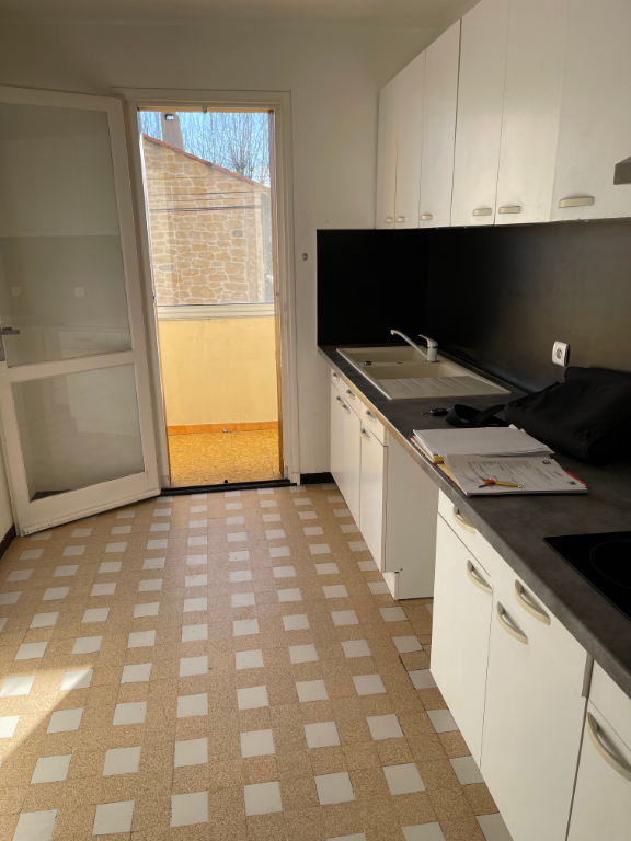 Appartement Cuers 3 pièce(s) 56 m2