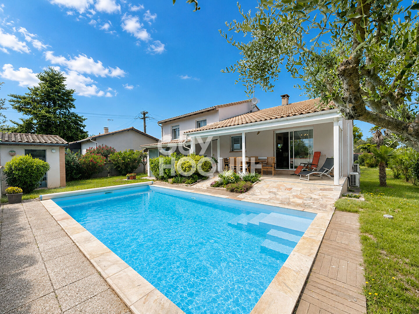 EXCLUSIVITE Maison Frouzins T 5 de 111 m2 avec pisicine
