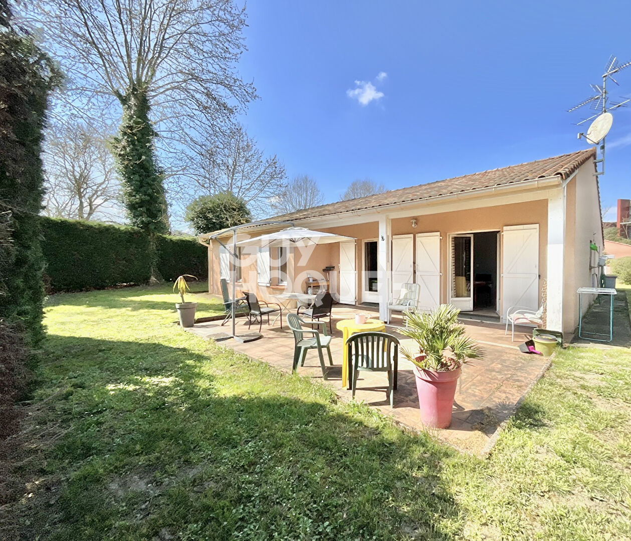 Maison Roques-sur-Garonne T4 de 100 m2 sur une parcelle d'environ 575 m2
