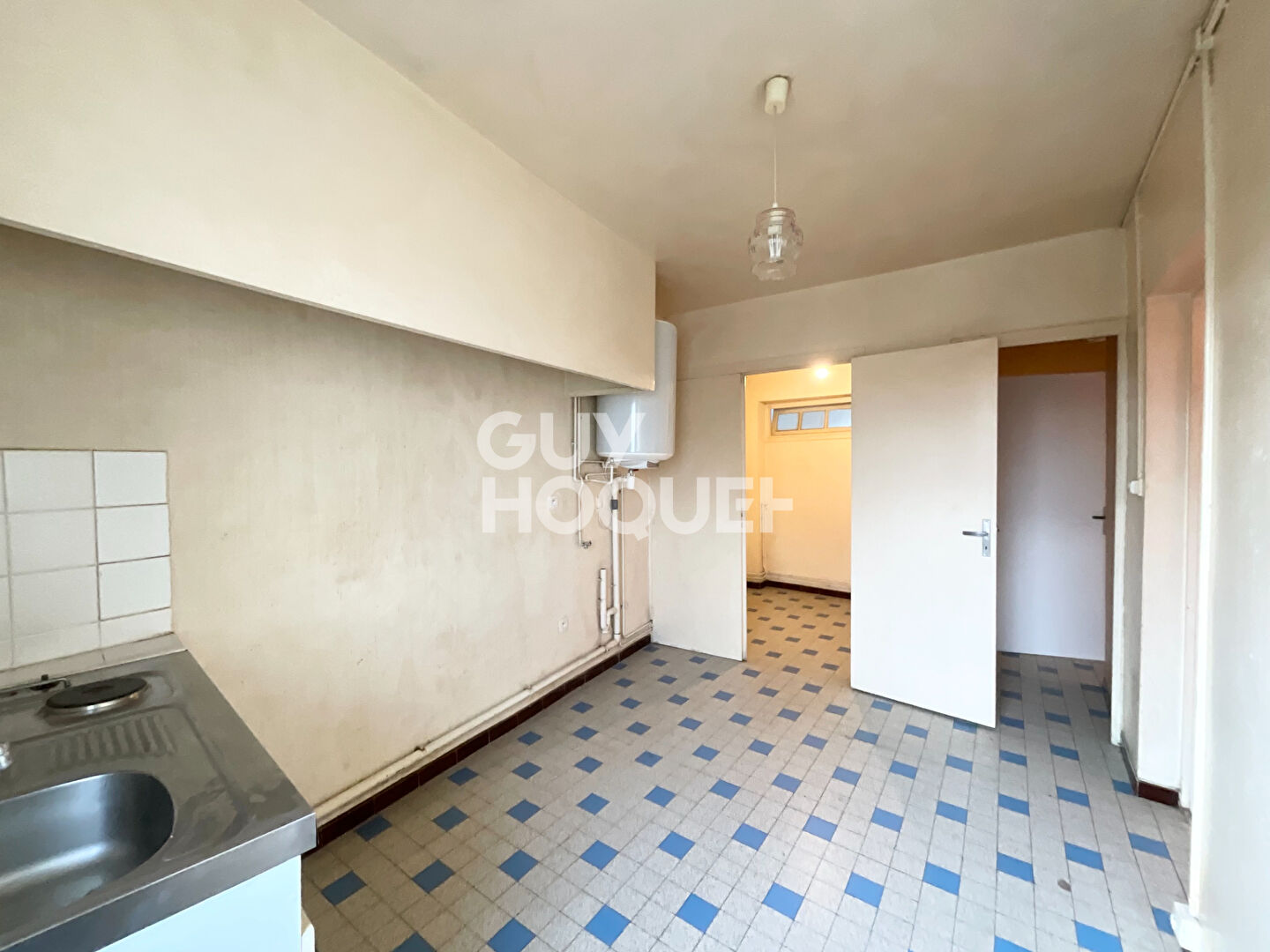 EXCLUSIVITE : Maison 148 m2 dont appartement de 40 m2 sur une parcelle d'environ 600 m2