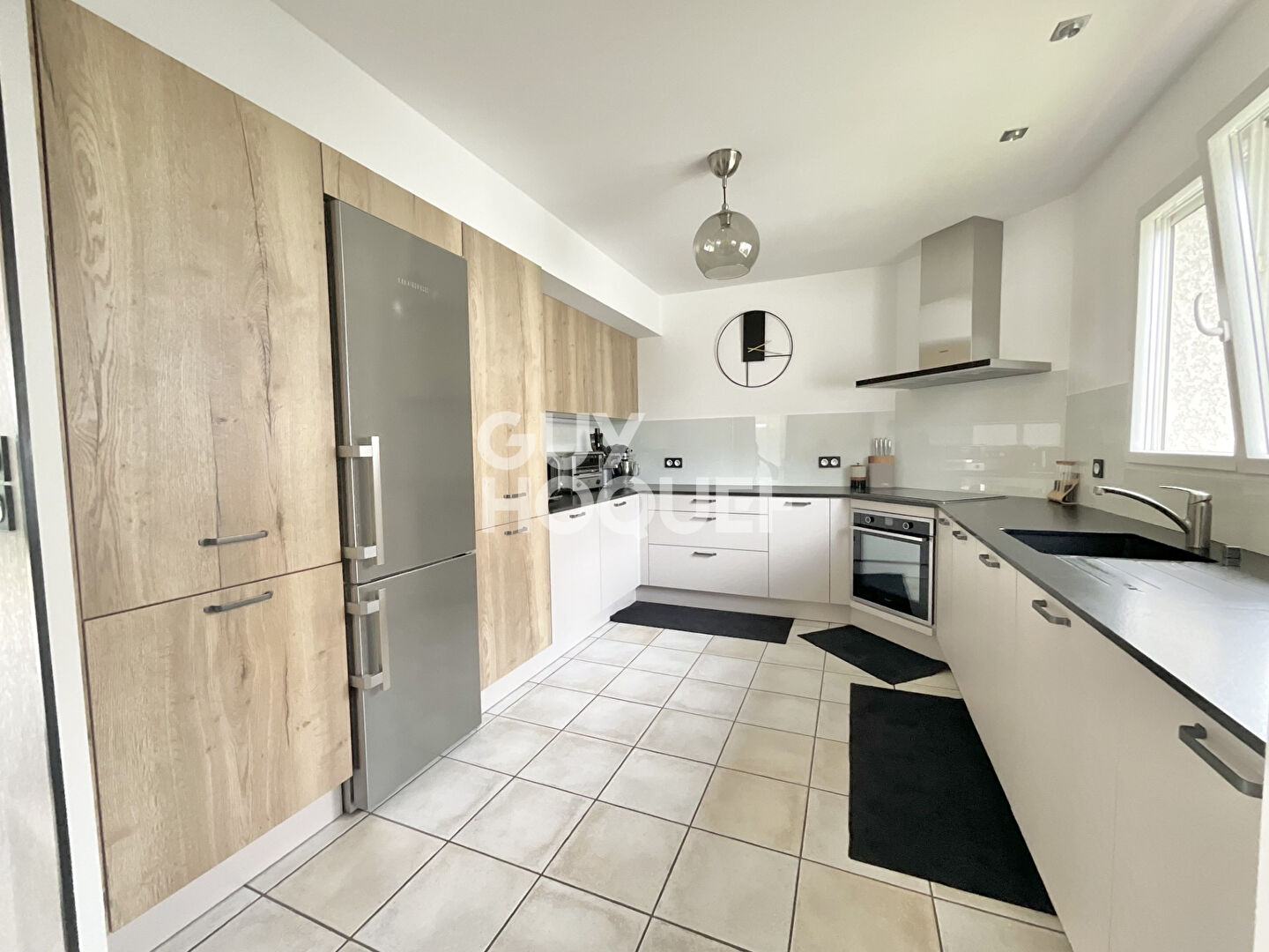 Maison de 125 m2 avec sous-sol sur une parcelle d'environ 535 m2