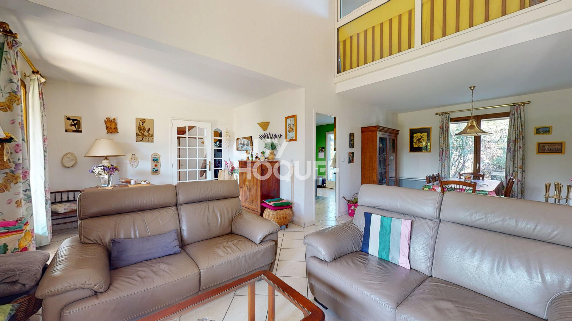 Maison familiale de 154 m2 sur une parcelle d'environ 580 m2