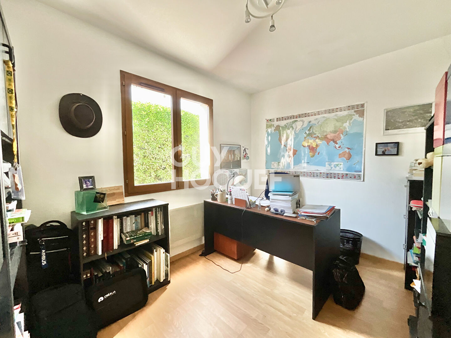 Maison familiale de 154 m2 sur une parcelle d'environ 580 m2