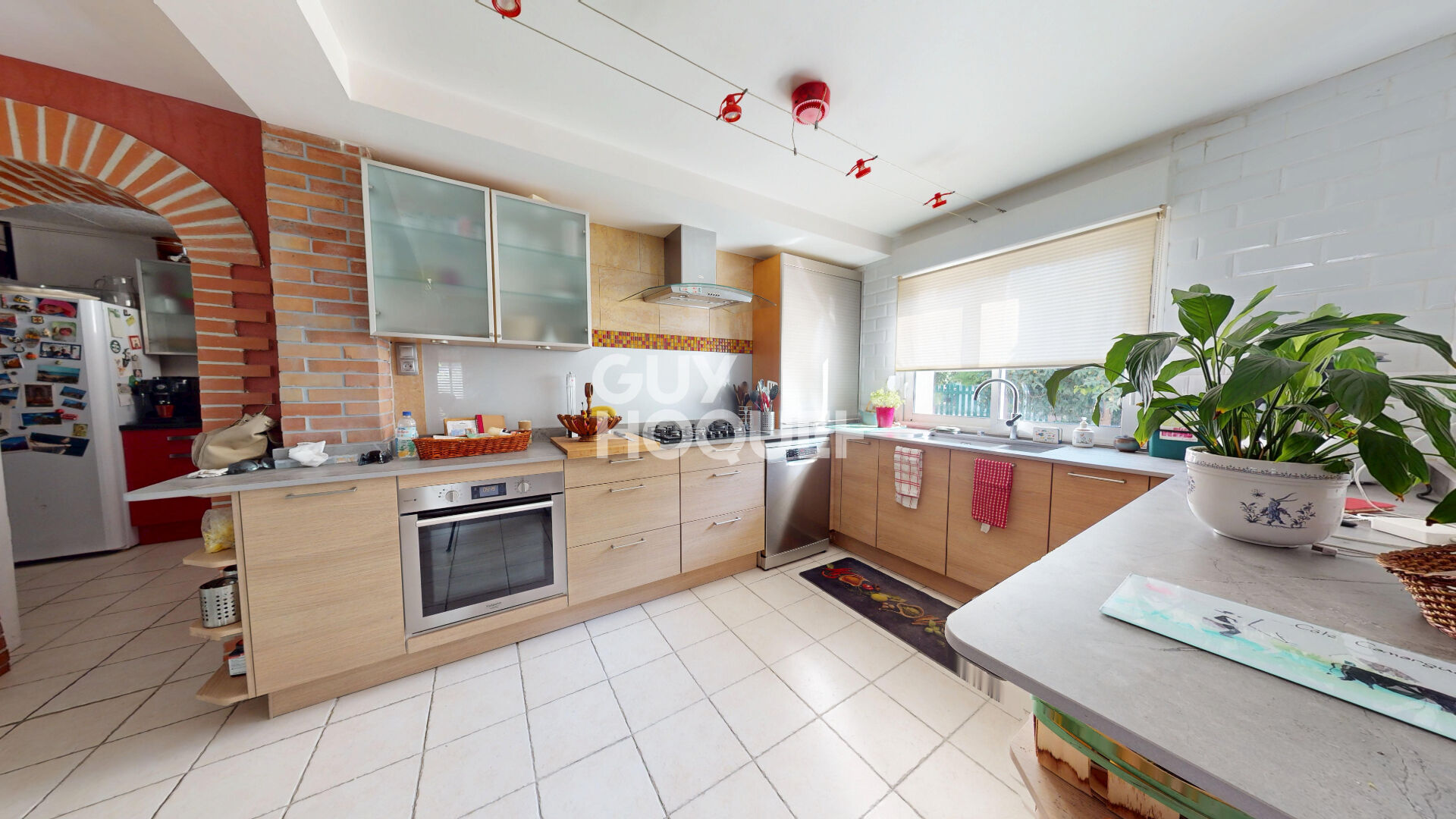 Maison de 147 m2 sur une parcelle d'environ 1082 m2