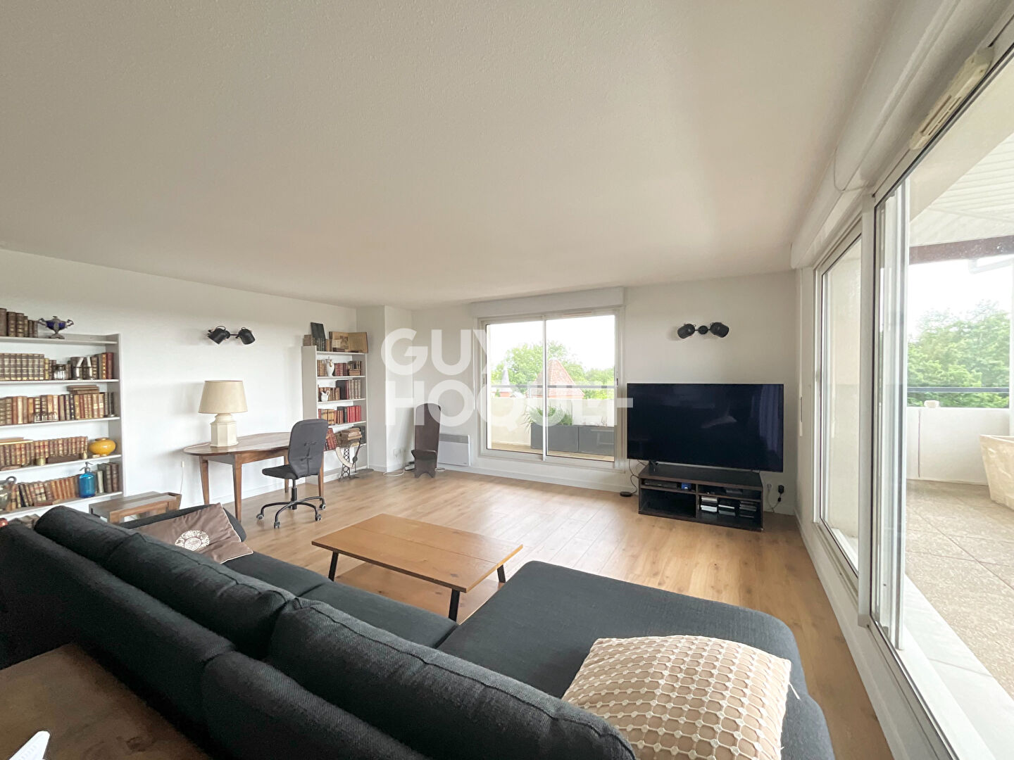 Appartement  T 4  de 145 m2 avec terrasses