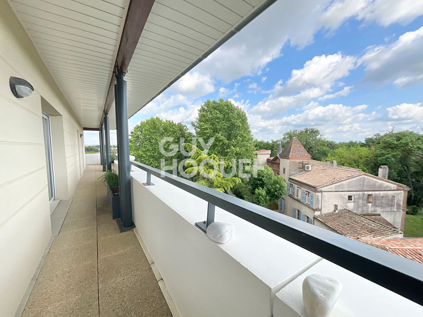 Appartement  T 4  de 145 m2 avec terrasses