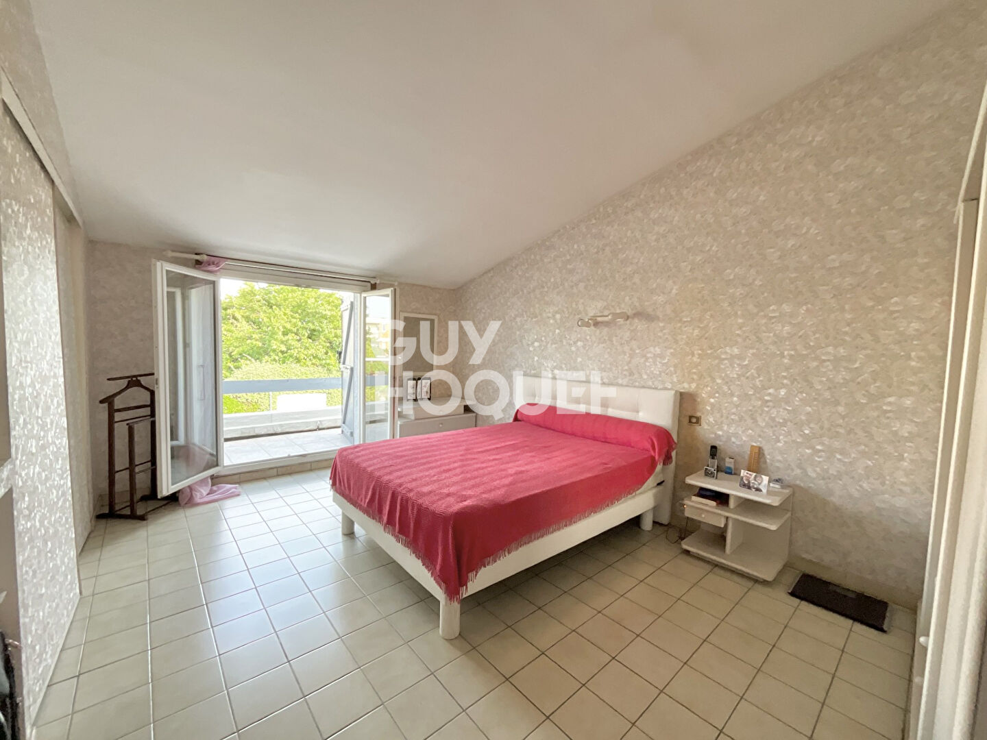 Maison centre ville Villeneuve-Tolosane de 171 m2 sur une parcelle d'environ 742 m2