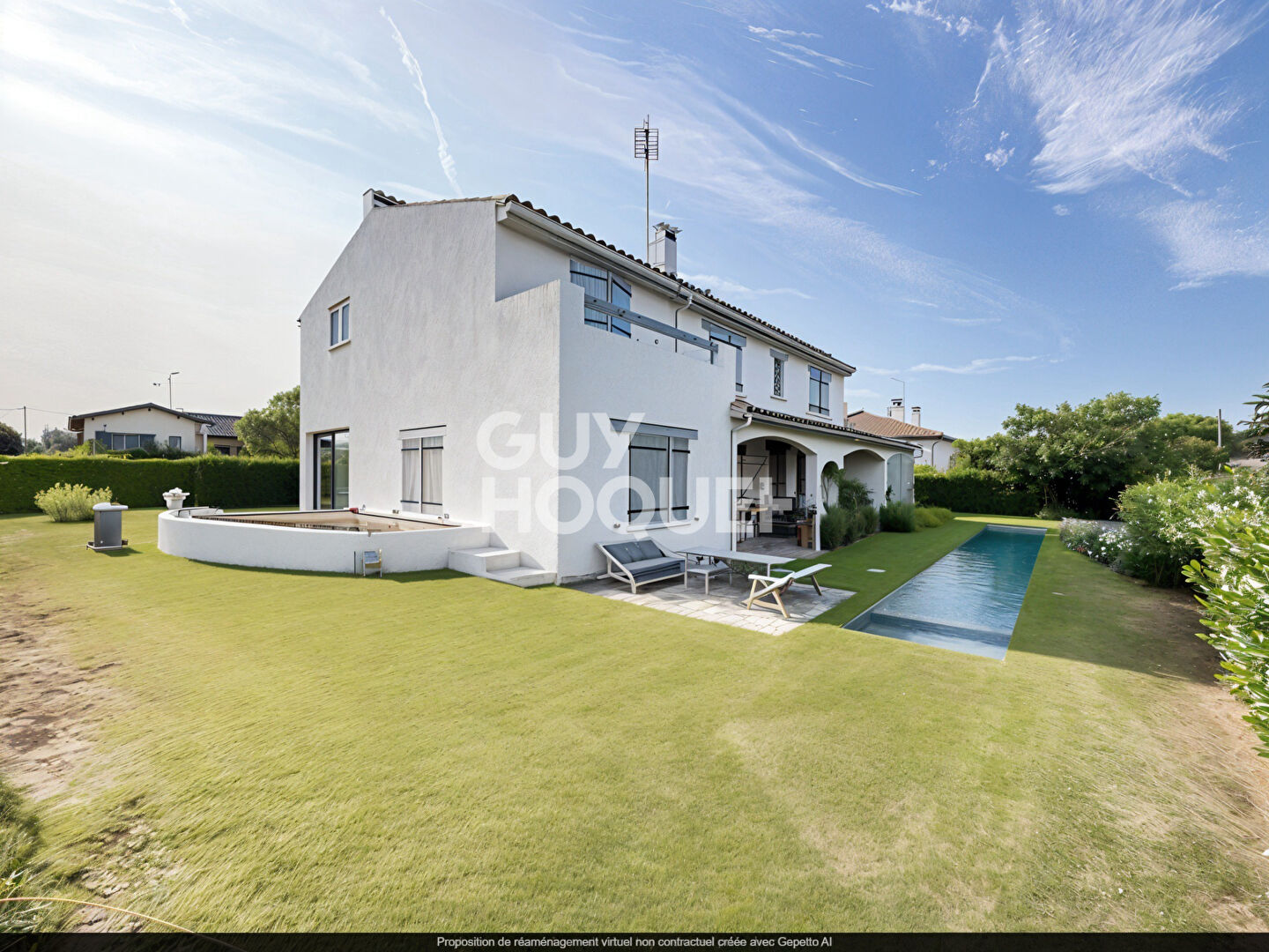 Maison centre ville Villeneuve-Tolosane de 171 m2 sur une parcelle d'environ 742 m2