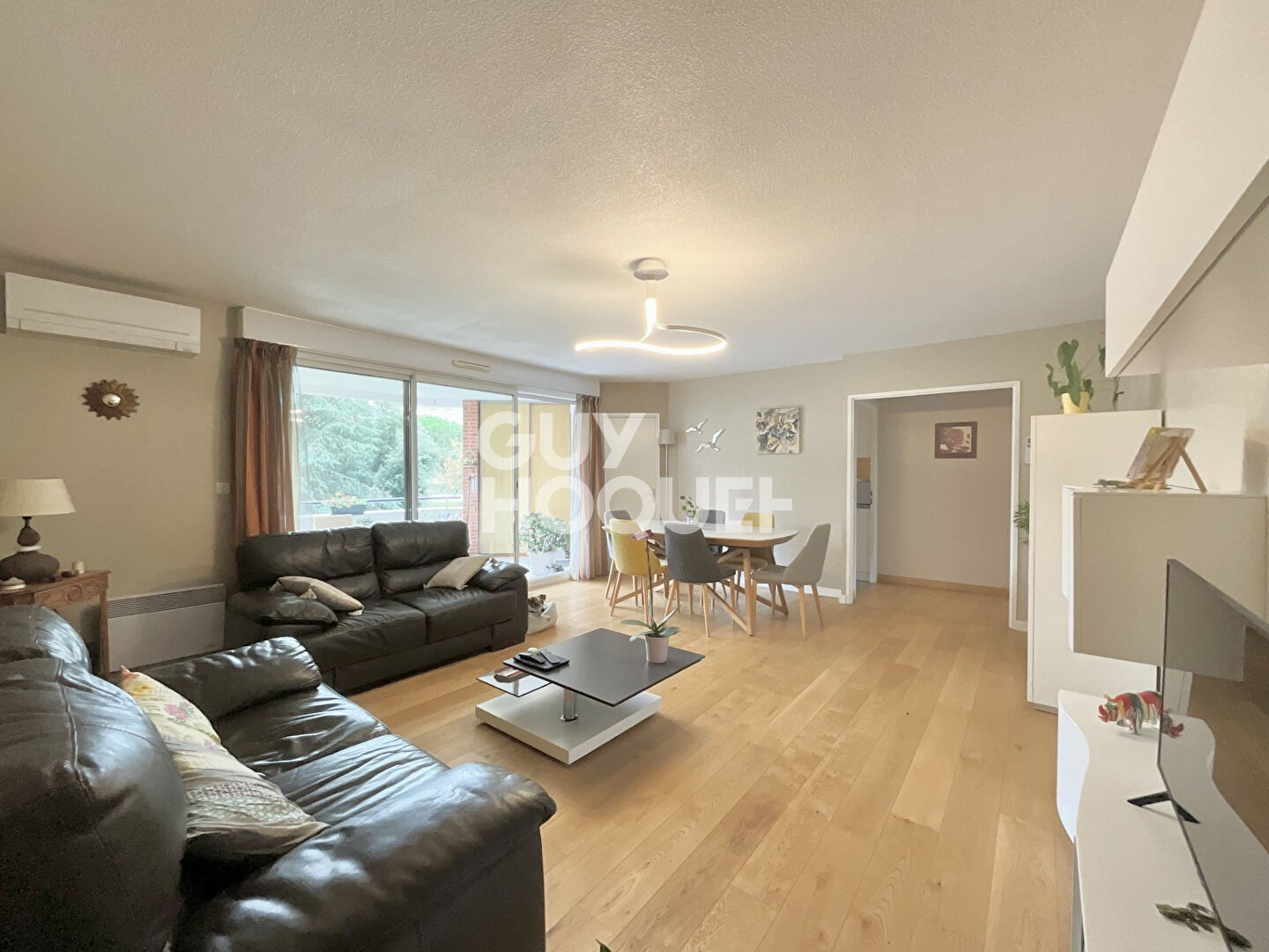 Cugnaux limite Toulouse St Simon/ Tournefeuille Appartement T4 de 90 m2 dans une résidence sécurisée et recherchée, limite Toulouse Saint-Simon