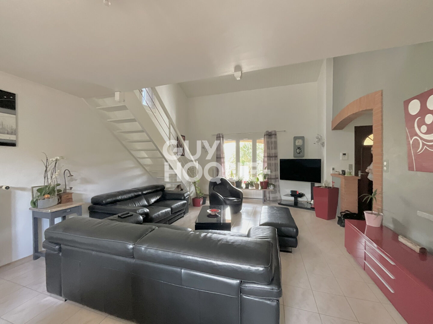 Villeneuve-Tolosane maison familiale  T6 de 138 m2 sur une parcelle d'environ 579 m2