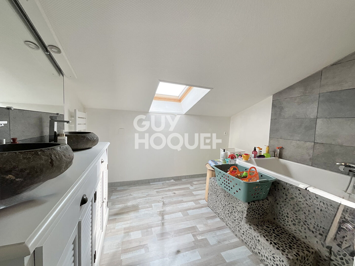 Maison Muret T5 sur une parcelle d'environ 2 100 M2