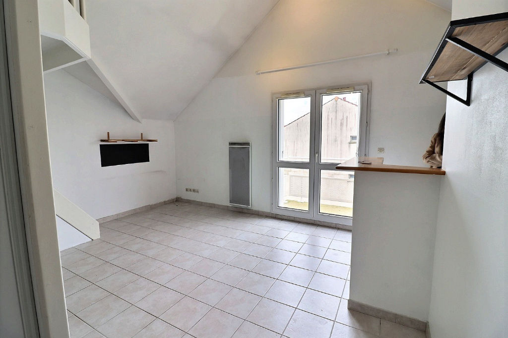 Appartement de 1 pièce à louer à THIEUX (77230).