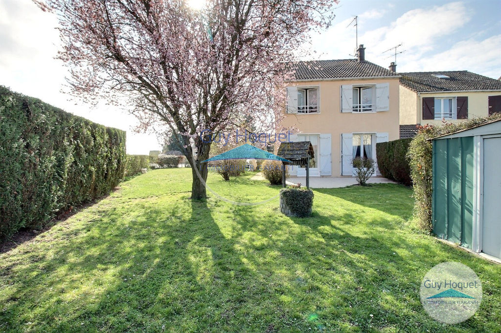 Maison d'une surface habitable de 113 m² à vendre à LAGNY-LE-SEC (60330).