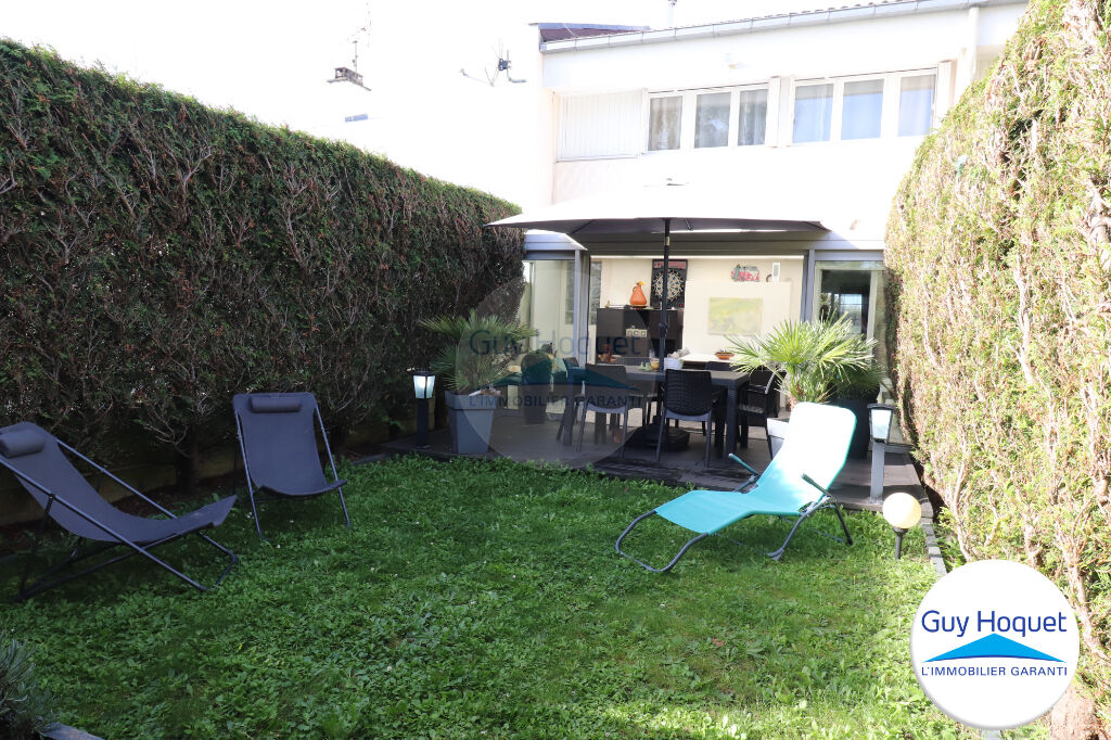 Maison  4 pièce(s) 99 m2, LOUVRES (95380)