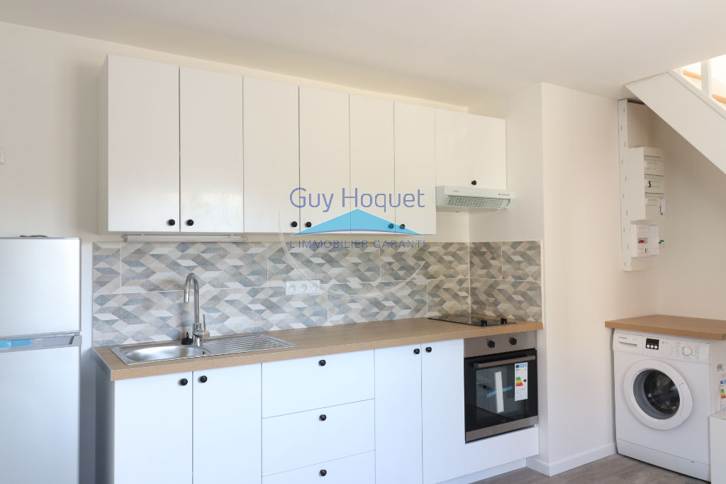 Appartement meublé en DUPLEX à Thieux 2 pièce(s) 39.68 m2 au sol
