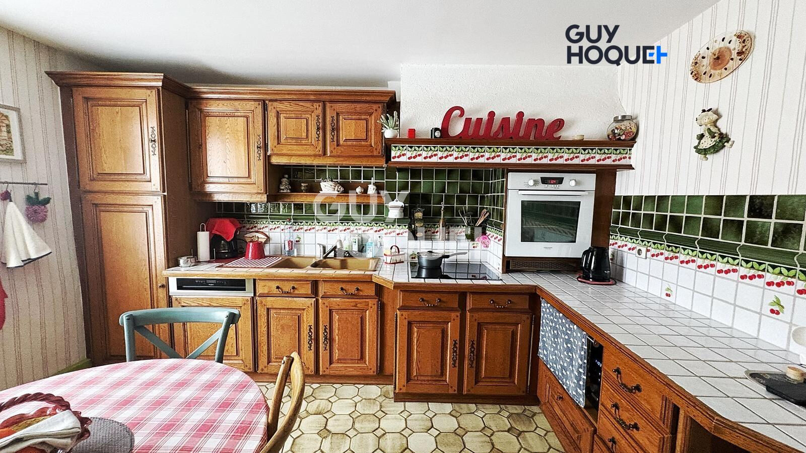 MAISON MOUSSY LE VIEUX 6 PIÈCES 127 M²