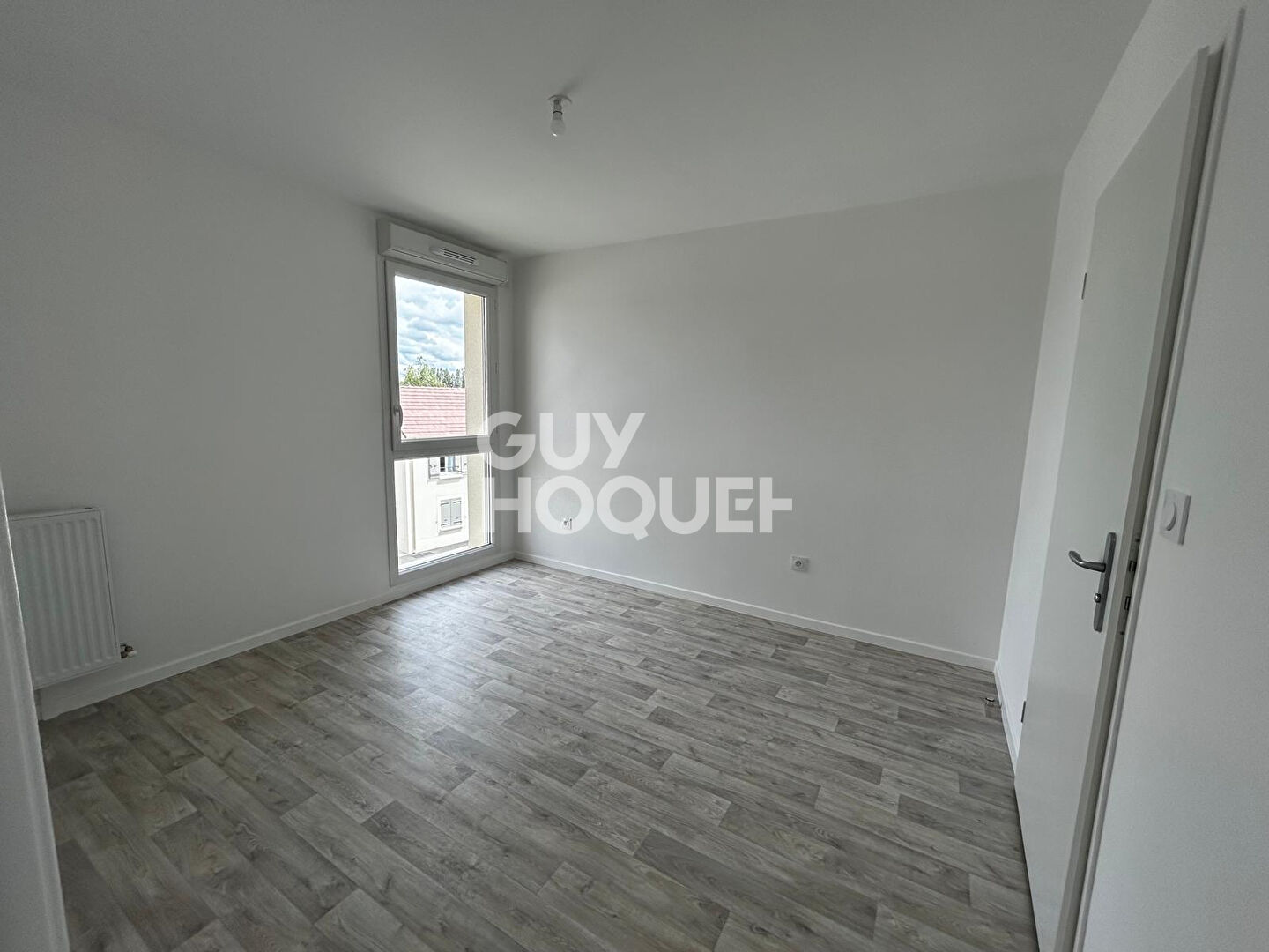 Appartement OTHIS 2 pièce(s) 39.3 m2