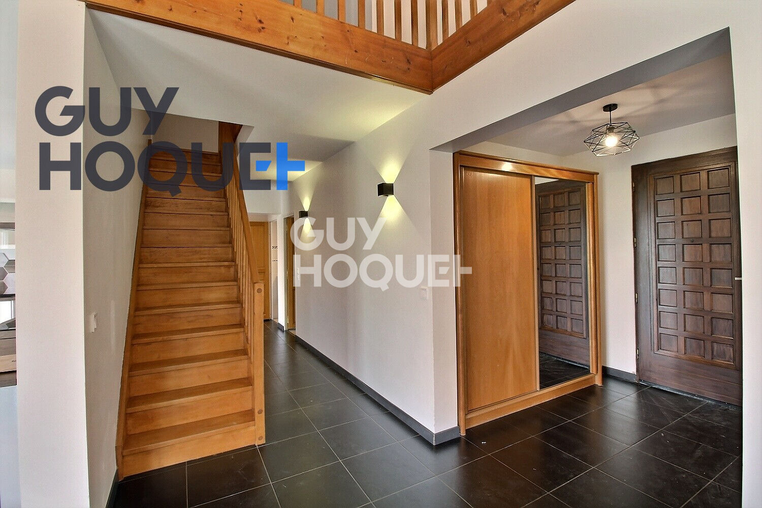 Maison LONGPERRIER 6 Pièces 170 m²