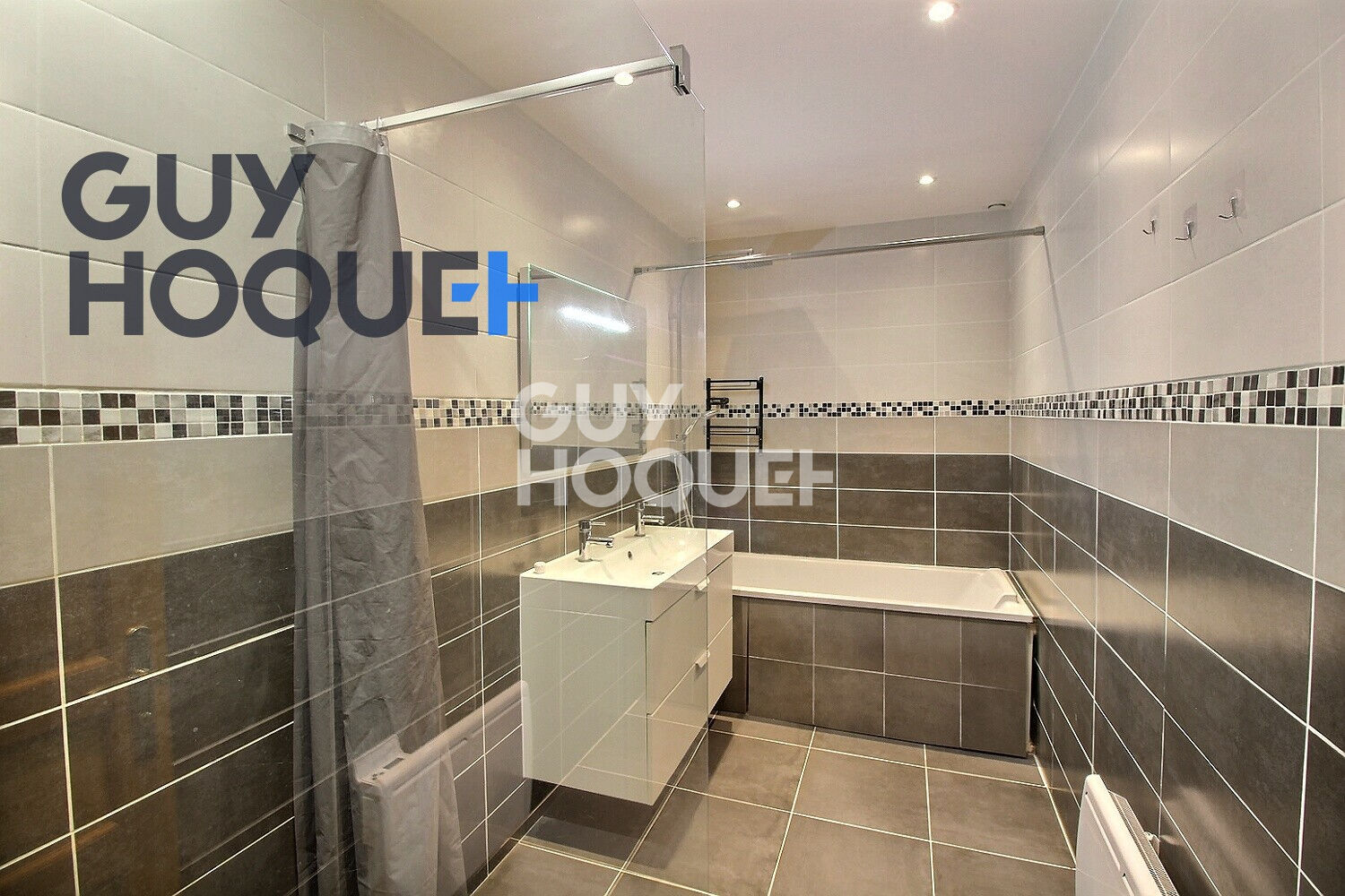 Maison LONGPERRIER 6 Pièces 170 m²
