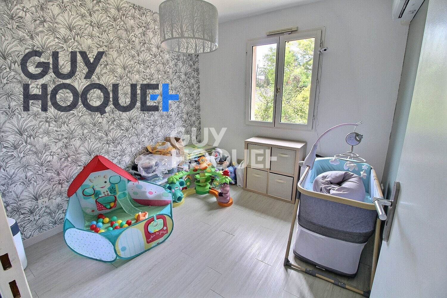 Maison OISSERY 7 Pièces 149.44 m²