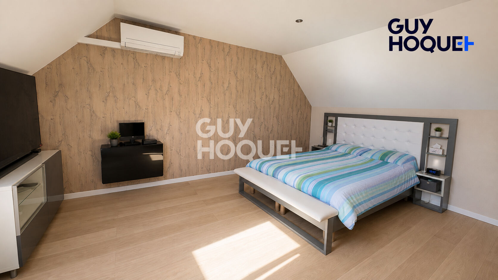 Maison OISSERY 7 Pièces 149.44 m²