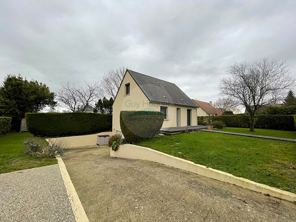 Superbe maison à louer vide à St Gatien Des Bois