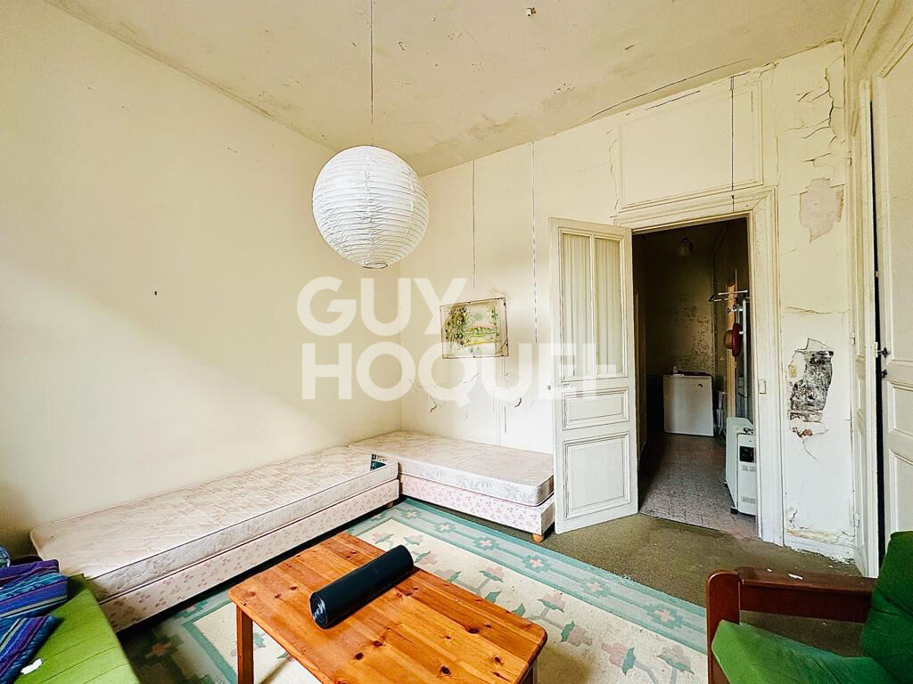 PROCHE PLACE MORNY - Appartement  3 pièces 57m2 - JARDIN.