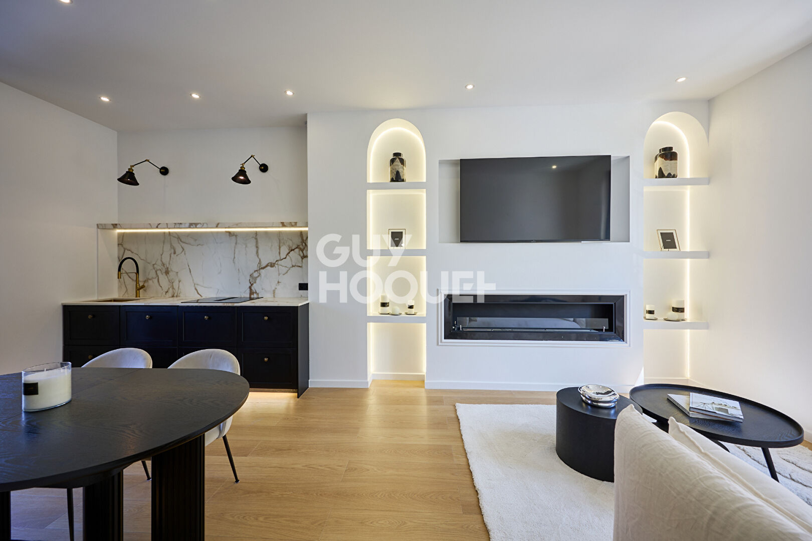 DEAUVILLE CENTRE - MAISON 4 PIECES AVEC EXTERIEURS - RARE A LA VENTE