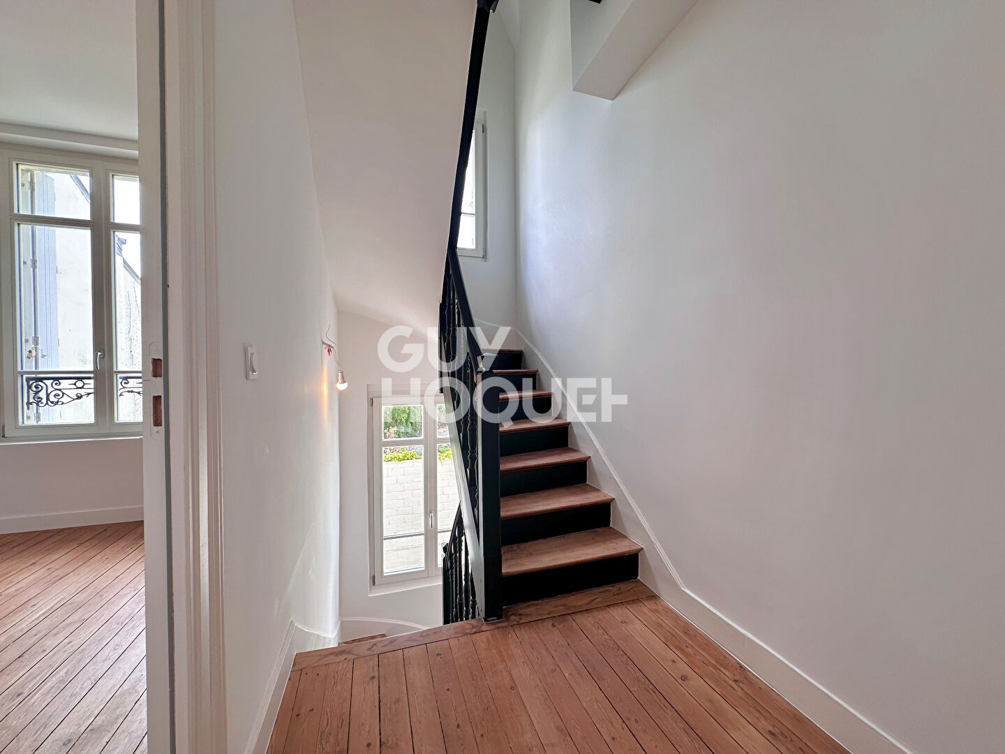 VILLA DEAUVILLAISE A VENDRE ! EMPLACEMENT RARE !