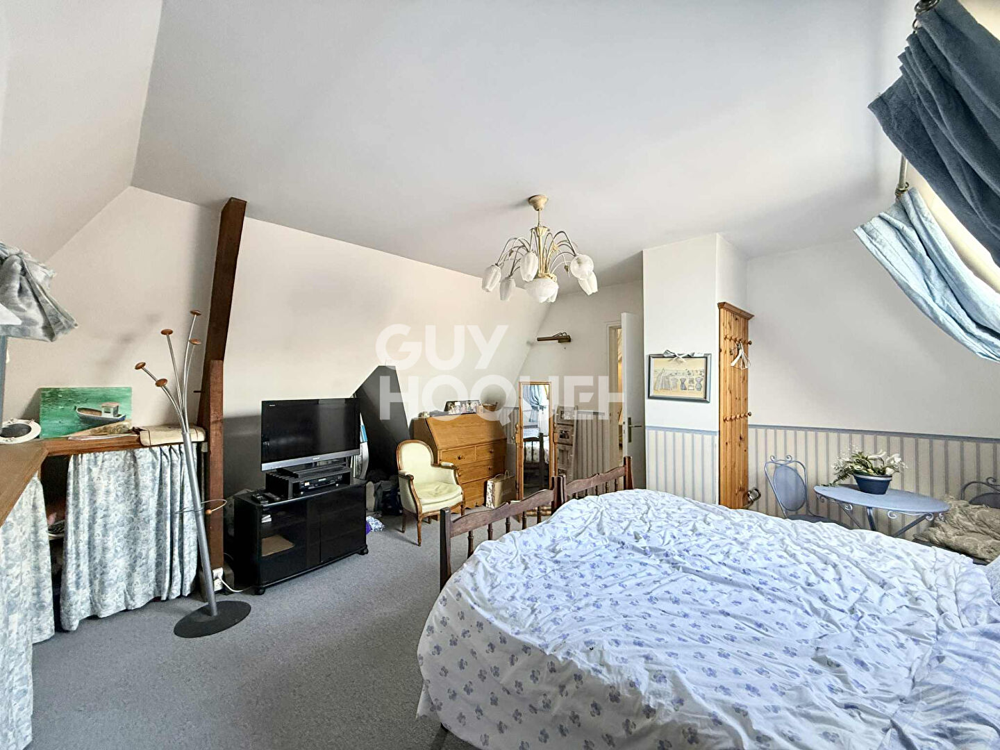 APPARTEMENT 5 pièces - PARKING - DEAUVILLE HYPERCENTRE