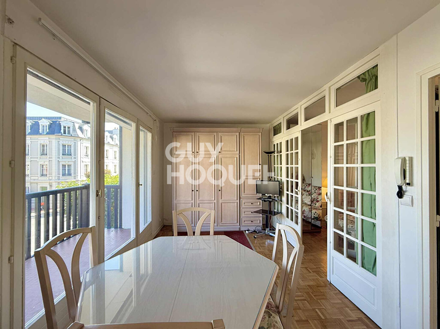 APPARTEMENT - BALCON PARKING - DEAUVILLE CENTRE