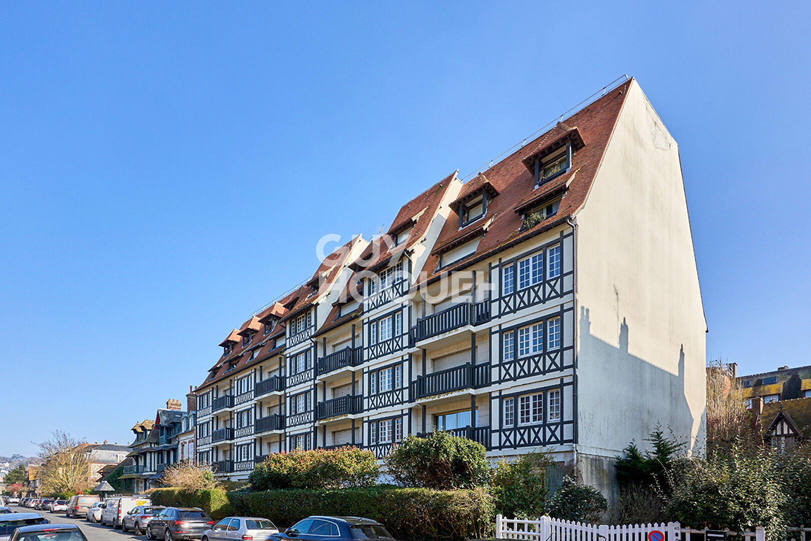 DEAUVILLE HYPER CENTRE - RESIDENCE D'EXCEPTION !