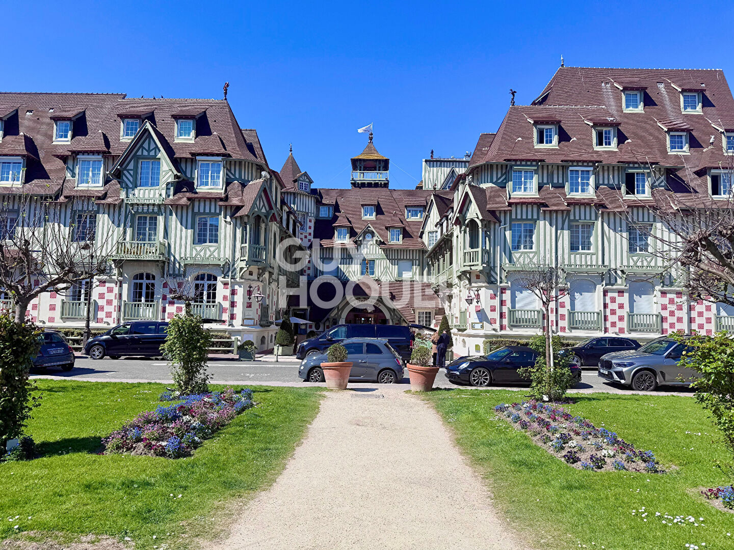 DEAUVILLE HYPER CENTRE - RESIDENCE D'EXCEPTION !