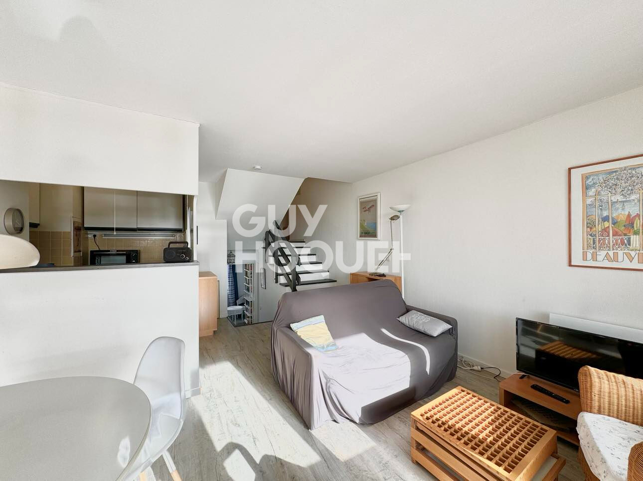 APPARTEMENT 2 PIECES - PARKING BALCON - PORT DEAUVILLE