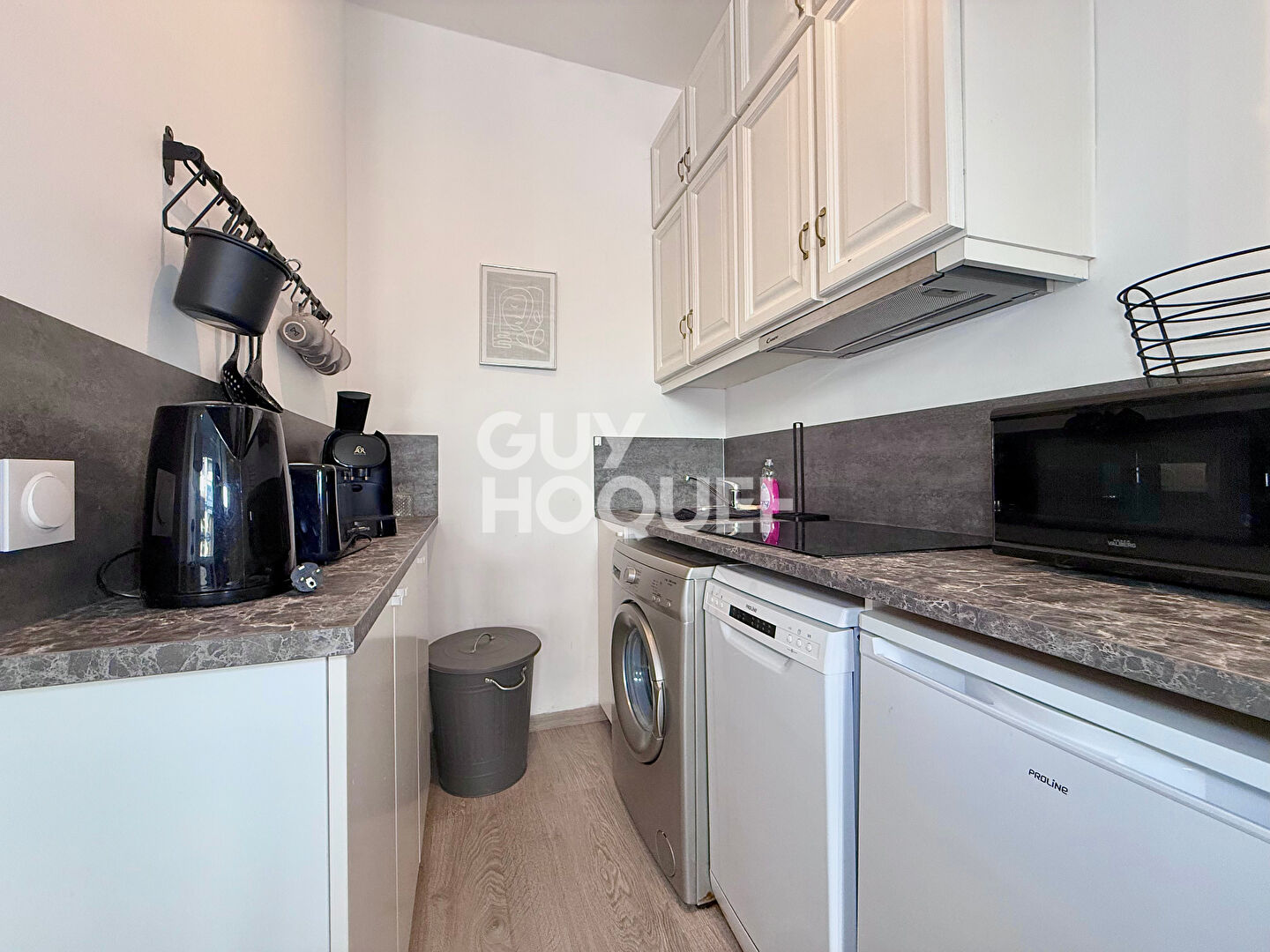 DEAUVILLE HYPER CENTRE - STUDIO A VENDRE !