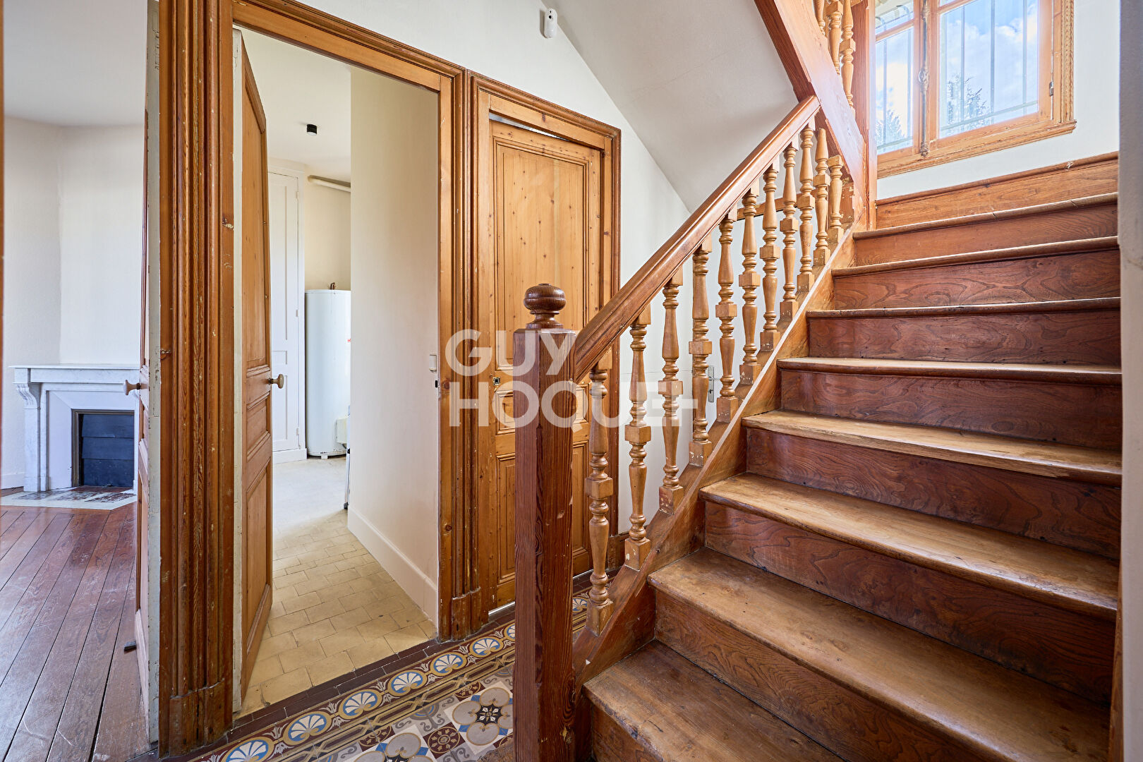 MAISON BOURGOISE AVEC TERRAIN  ET DEPENDANCES - TOUQUES