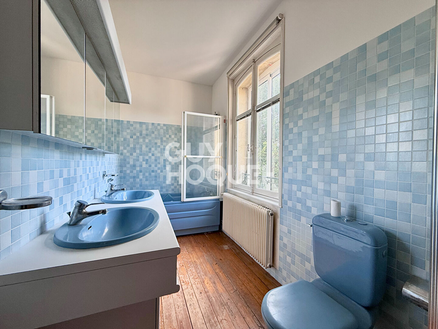 MAISON BOURGOISE AVEC TERRAIN  ET DEPENDANCES - TOUQUES