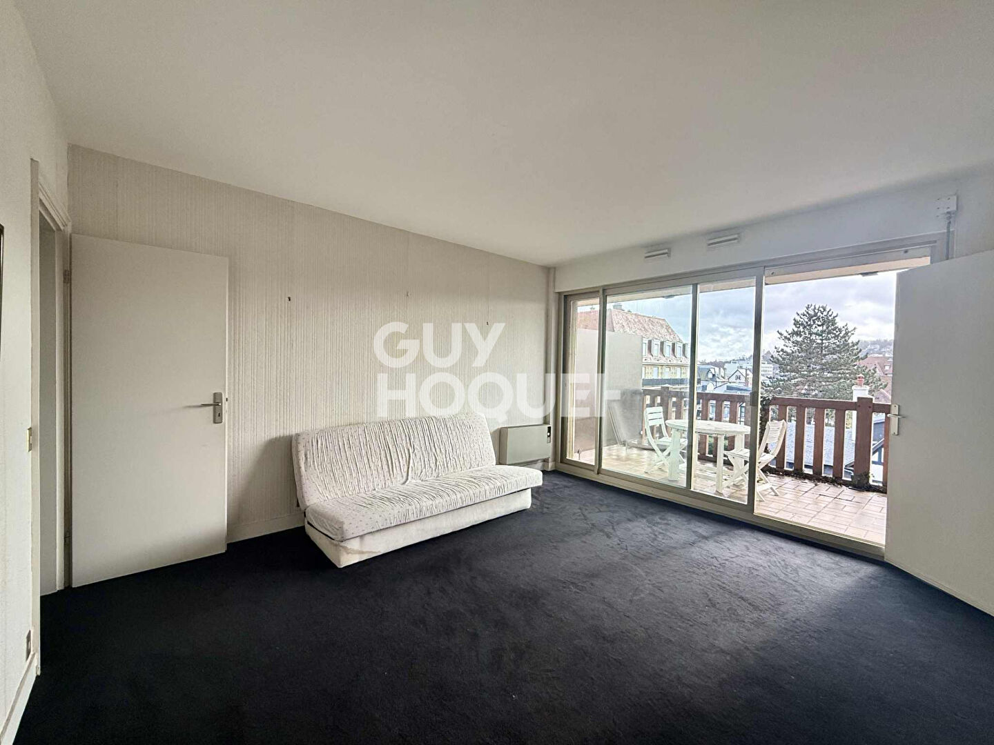 STUDIO avec TERRASSE - DEAUVILLE PLAGE