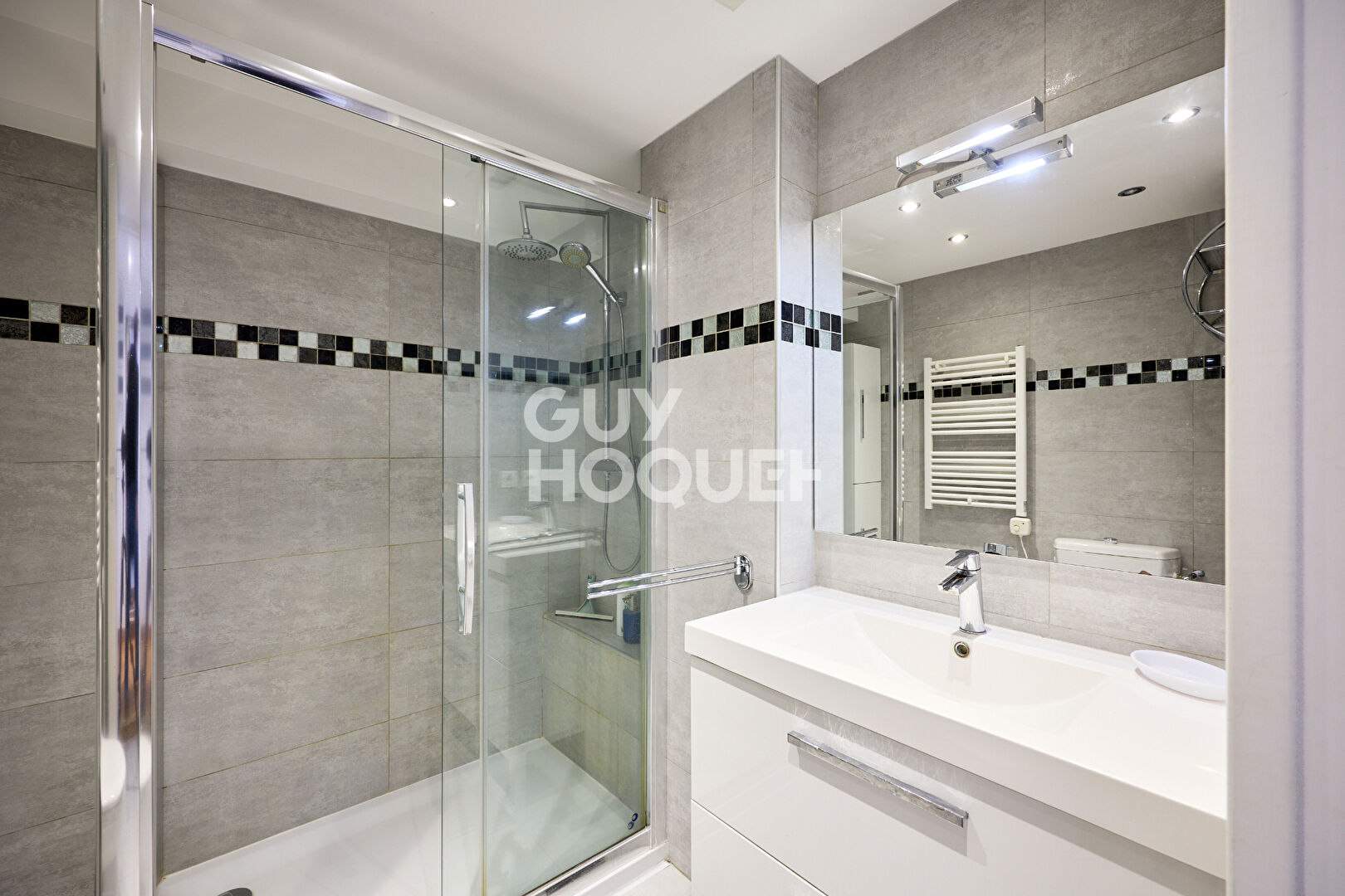 APPARTEMENT - HYPER CENTRE TROUVILLE SUR MER