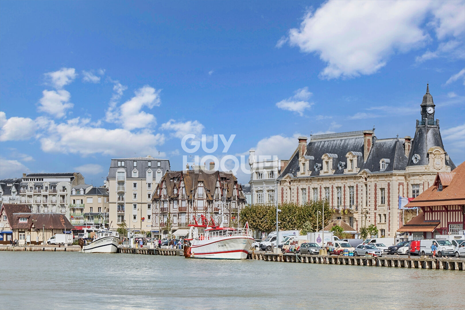 APPARTEMENT - HYPER CENTRE TROUVILLE SUR MER