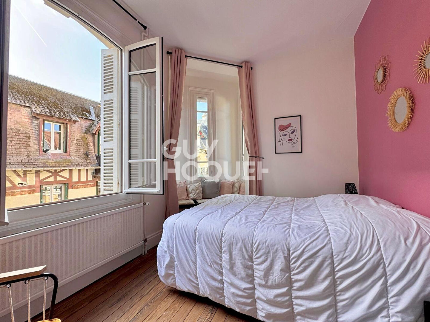 SUPERBE MAISON DE VILLE - QUARTIER BONSECOURS - PLAGE A 50m